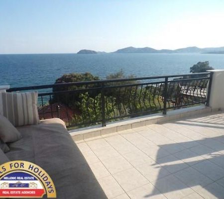 Hellenic Estate Suites ปาเลออน ซิฟลิคิออน ภายนอก รูปภาพ